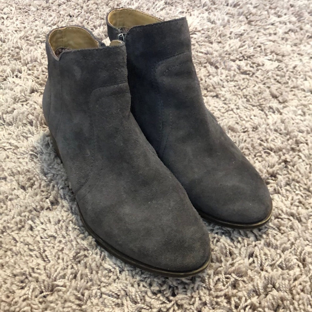 Luck Brand Gray Suede booties, Size 6.